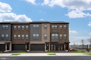 8903 CURIE ST, Manassas, VA 20109