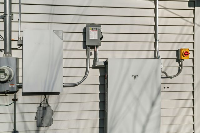 2302 Madonna Avenue, Joliet, IL 60436