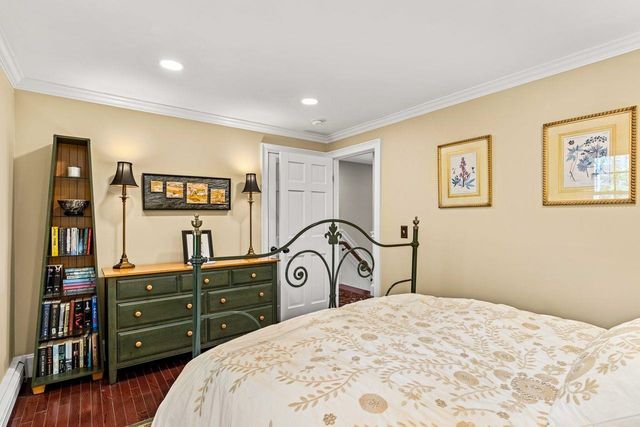 75 Birkdale Road, Bedford, NH 03110