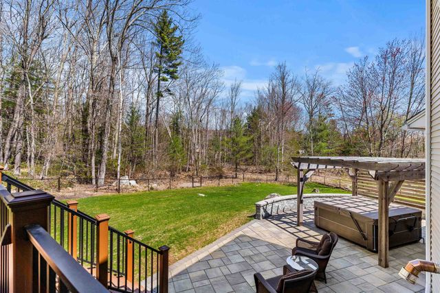 75 Birkdale Road, Bedford, NH 03110