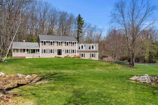 75 Birkdale Road, Bedford, NH 03110