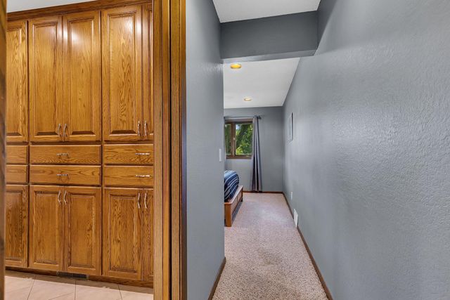 1021 Bromo Avenue, Saint Cloud, MN 56303