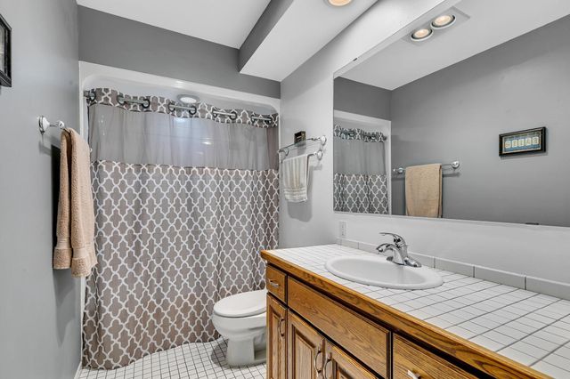1021 Bromo Avenue, Saint Cloud, MN 56303