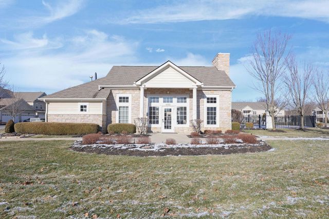9073 Polaris Lakes Drive, Columbus, OH 43240