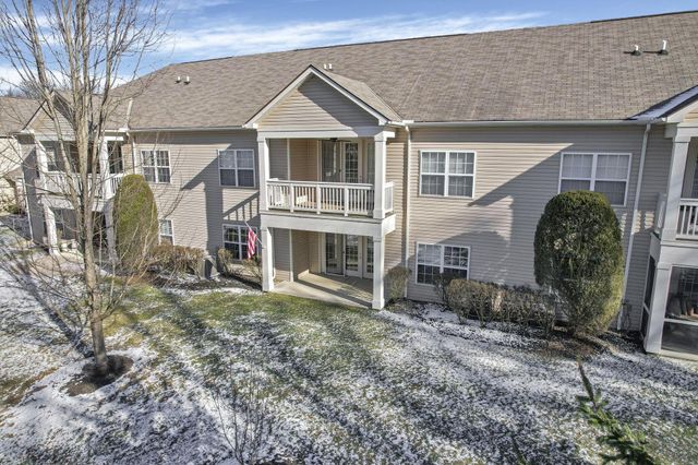 9073 Polaris Lakes Drive, Columbus, OH 43240