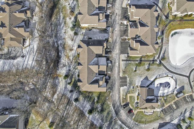 9073 Polaris Lakes Drive, Columbus, OH 43240