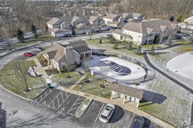 9073 Polaris Lakes Drive, Columbus, OH 43240