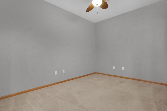 9073 Polaris Lakes Drive, Columbus, OH 43240