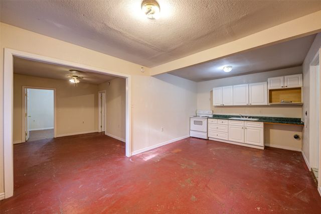 1408 N Business 287, Decatur, TX 76234