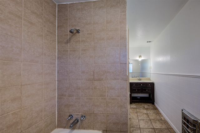 1408 N Business 287, Decatur, TX 76234