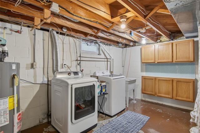 3133 Locust Lane, Eau Claire, WI 54703