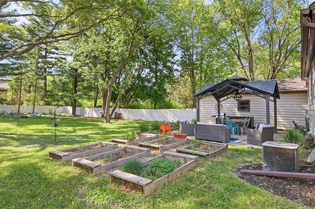 3133 Locust Lane, Eau Claire, WI 54703