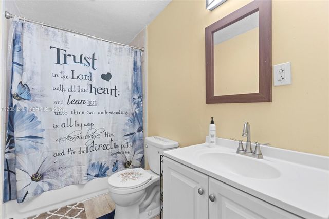 3108 Mura Dr, Fort Pierce, FL 34982