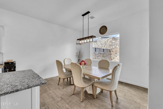 7423 SIDEWINDER BEND Drive, El Paso, TX 79911