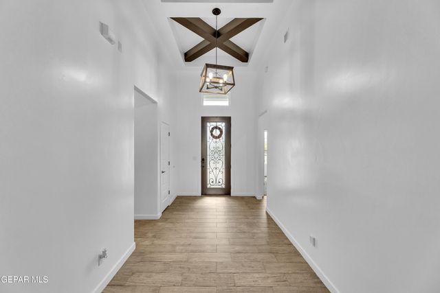 7423 SIDEWINDER BEND Drive, El Paso, TX 79911