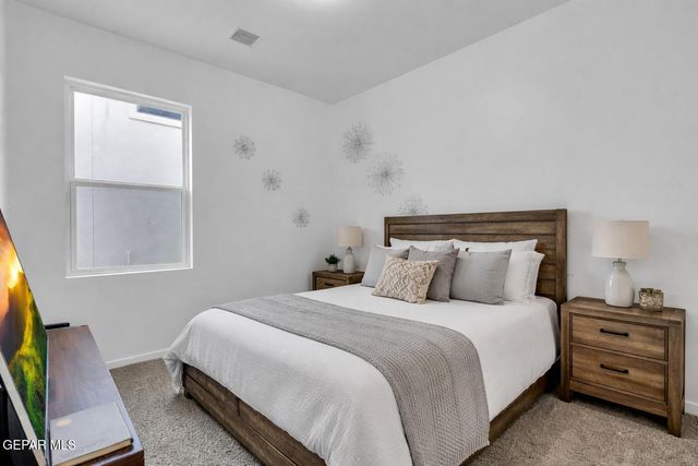 7423 SIDEWINDER BEND Drive, El Paso, TX 79911