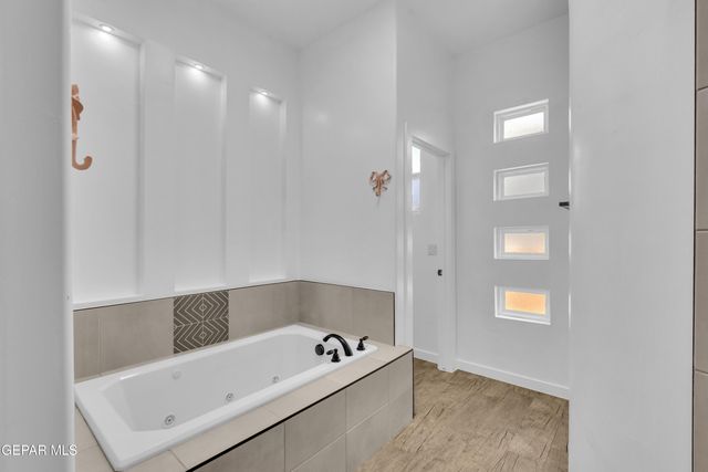 7423 SIDEWINDER BEND Drive, El Paso, TX 79911