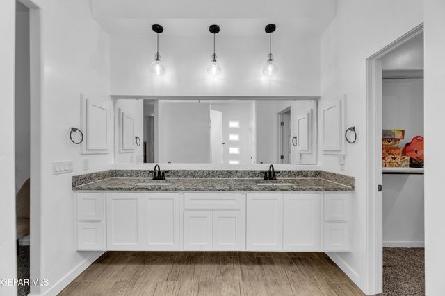 7423 SIDEWINDER BEND Drive, El Paso, TX 79911