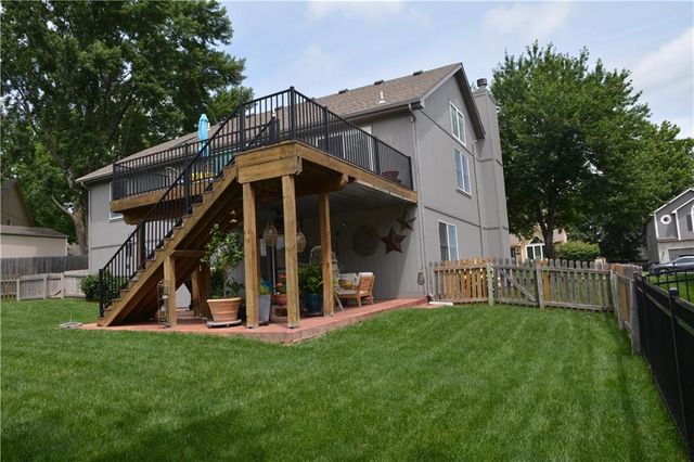104 NE Eastwood Drive, Blue Springs, MO 64014