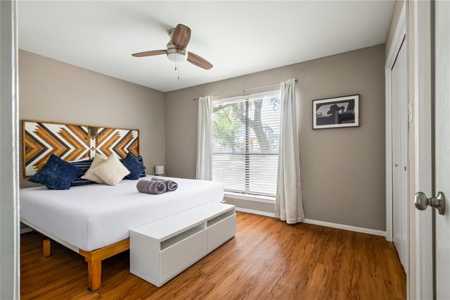 5215 Saint Georges GRN B, Austin, TX 78745