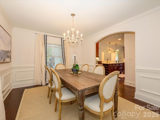 3016 Somerset Drive, Charlotte, NC 28209