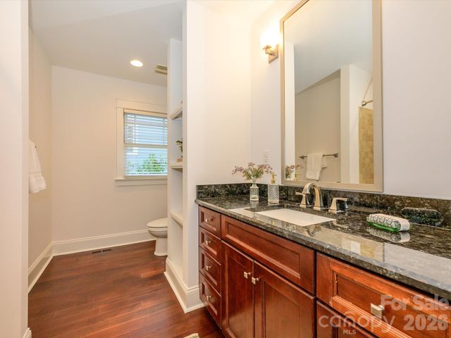 3016 Somerset Drive, Charlotte, NC 28209