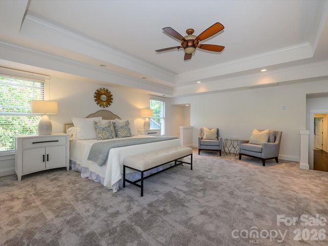 3016 Somerset Drive, Charlotte, NC 28209