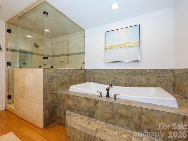 3016 Somerset Drive, Charlotte, NC 28209