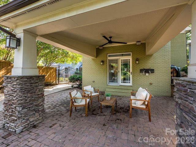 3016 Somerset Drive, Charlotte, NC 28209