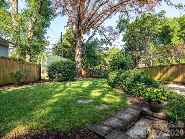 3016 Somerset Drive, Charlotte, NC 28209