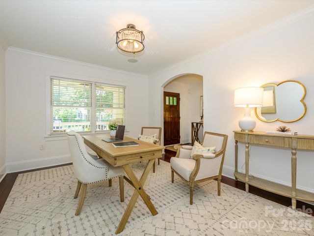 3016 Somerset Drive, Charlotte, NC 28209