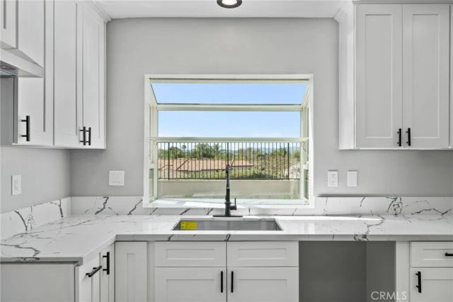 39269 Salinas, Murrieta, CA 92563