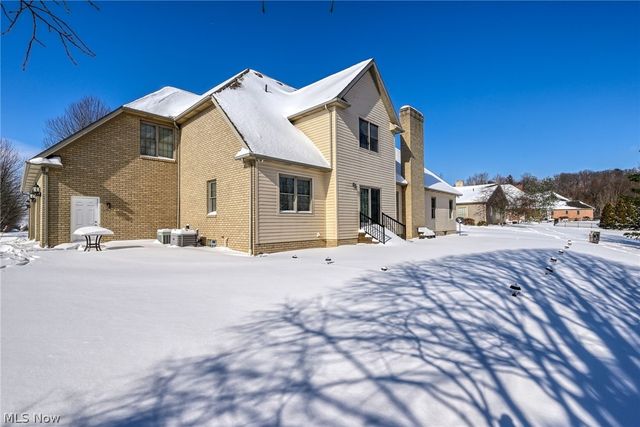 4966 Abbey Church Avenue NW, Canton, OH 44718