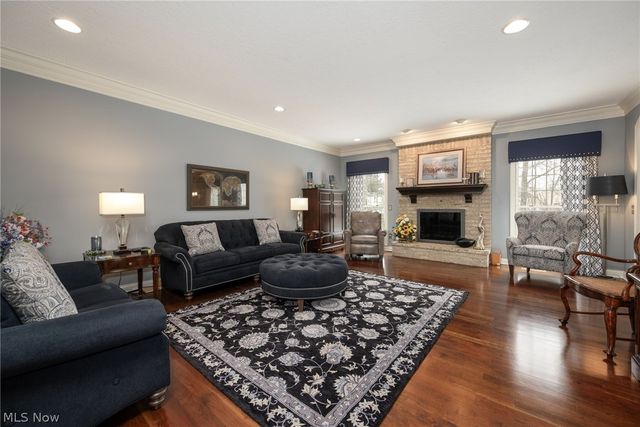 4966 Abbey Church Avenue NW, Canton, OH 44718