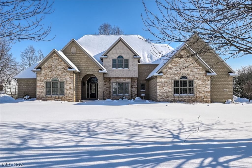 4966 Abbey Church Avenue NW, Canton, OH 44718