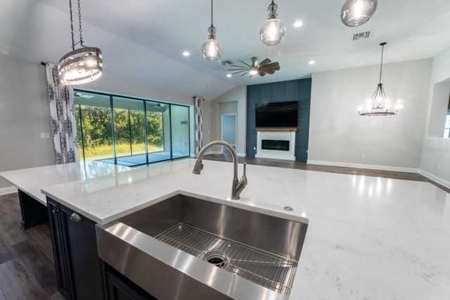 13235 WILDFLOWER MEADOW DRIVE, Riverview, FL 33579