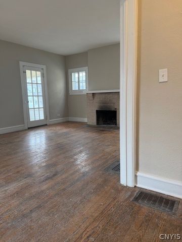 253 Fenway Drive, Syracuse, NY 13224