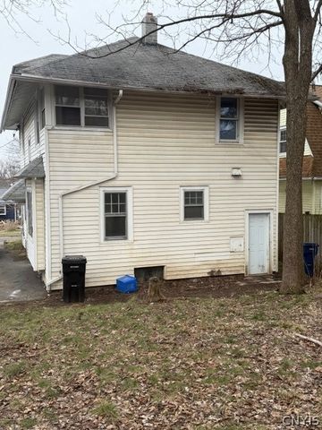 253 Fenway Drive, Syracuse, NY 13224