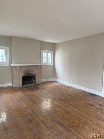 253 Fenway Drive, Syracuse, NY 13224