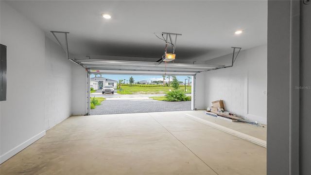 1615 BELLAGIO LOOP, Tavares, FL 32778