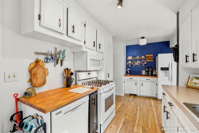 1144 Ottillia Street SE, Grand Rapids, MI 49507