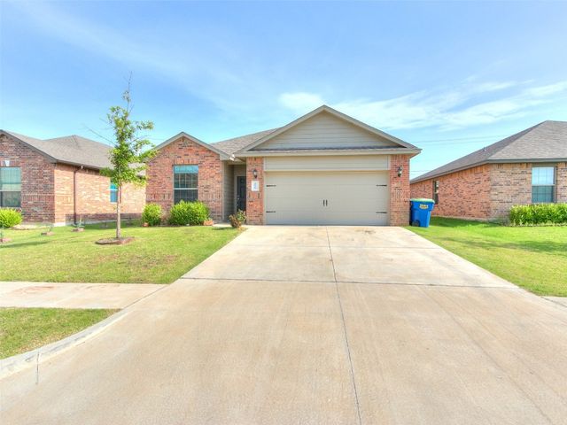 2025 Scarlet Circle, El Reno, OK 73036
