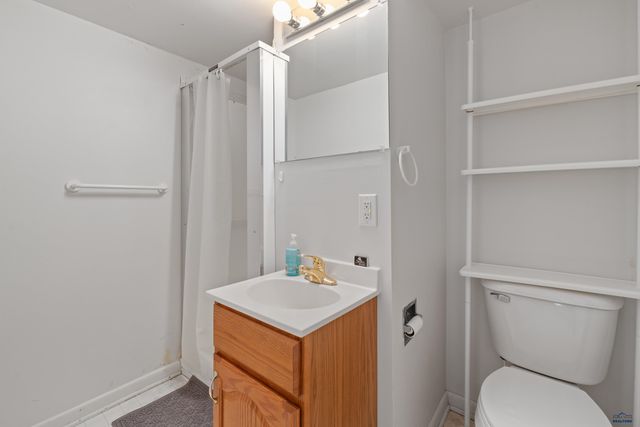 1011 ST CHARLES, Rapid City, SD 57701