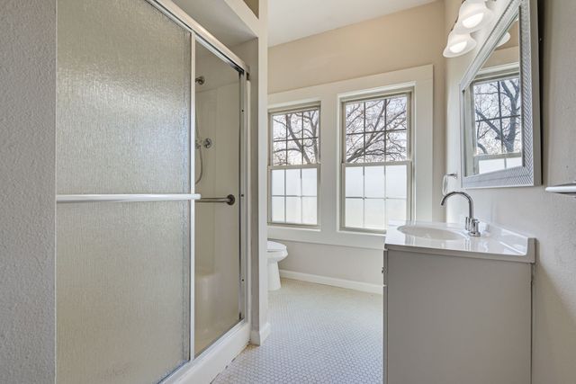811 SW 5th Avenue, Mineral Wells, TX 76067