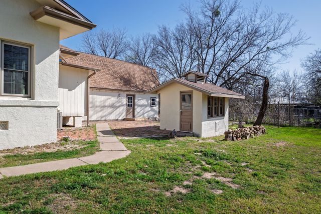 811 SW 5th Avenue, Mineral Wells, TX 76067