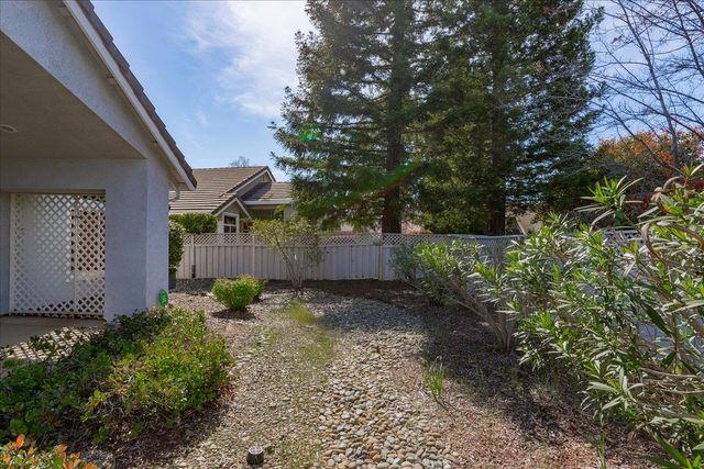 5072 Dreamgarden Loop, Roseville, CA 95747