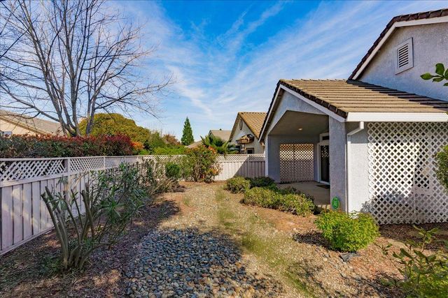 5072 Dreamgarden Loop, Roseville, CA 95747