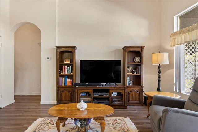 5072 Dreamgarden Loop, Roseville, CA 95747