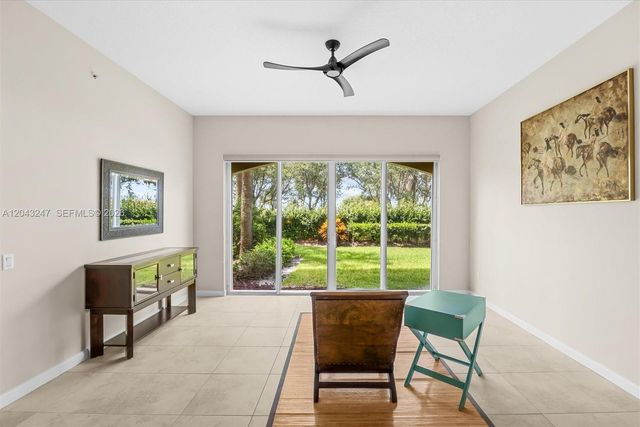 38 Harbour Isle Dr E Unit 104, Fort Pierce, FL 34949