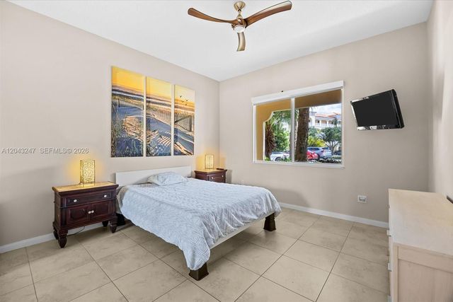38 Harbour Isle Dr E Unit 104, Fort Pierce, FL 34949